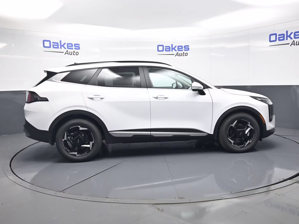 2026 Glacial White Pearl Kia Sportage EX FWD SUV