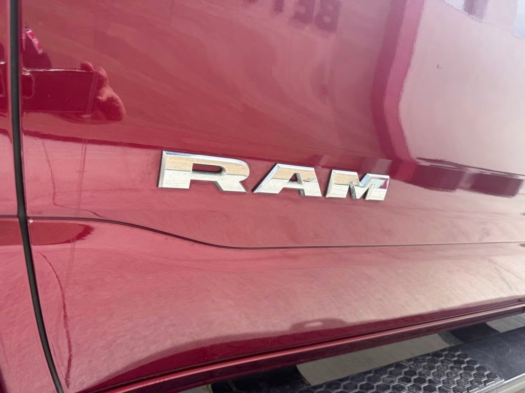 2019 Delmonico Red Pearlcoat Ram 1500 Laramie 4X4 Truck