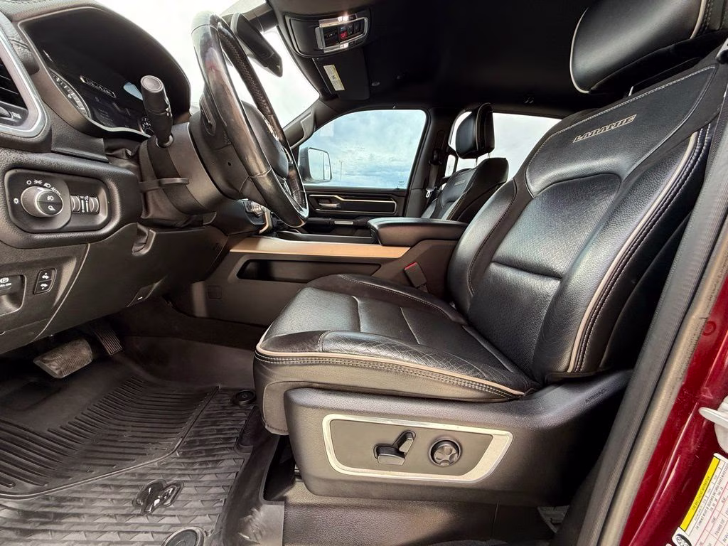 2019 Delmonico Red Pearlcoat Ram 1500 Laramie 4X4 Truck