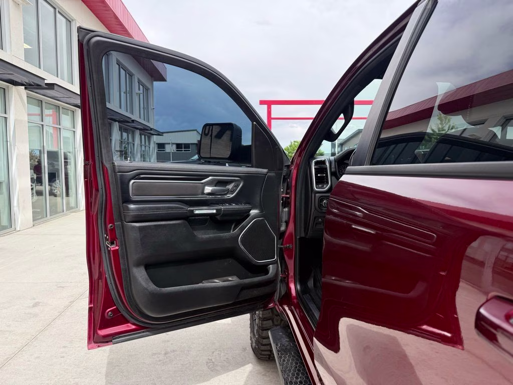2019 Delmonico Red Pearlcoat Ram 1500 Laramie 4X4 Truck