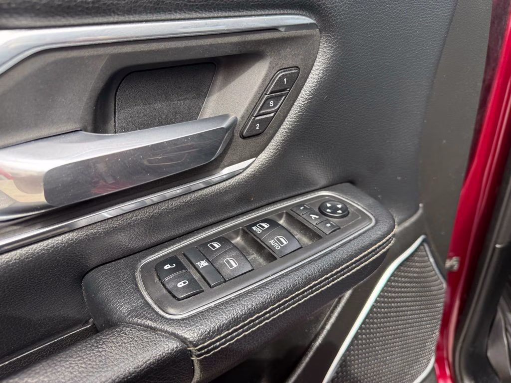 2019 Delmonico Red Pearlcoat Ram 1500 Laramie 4X4 Truck