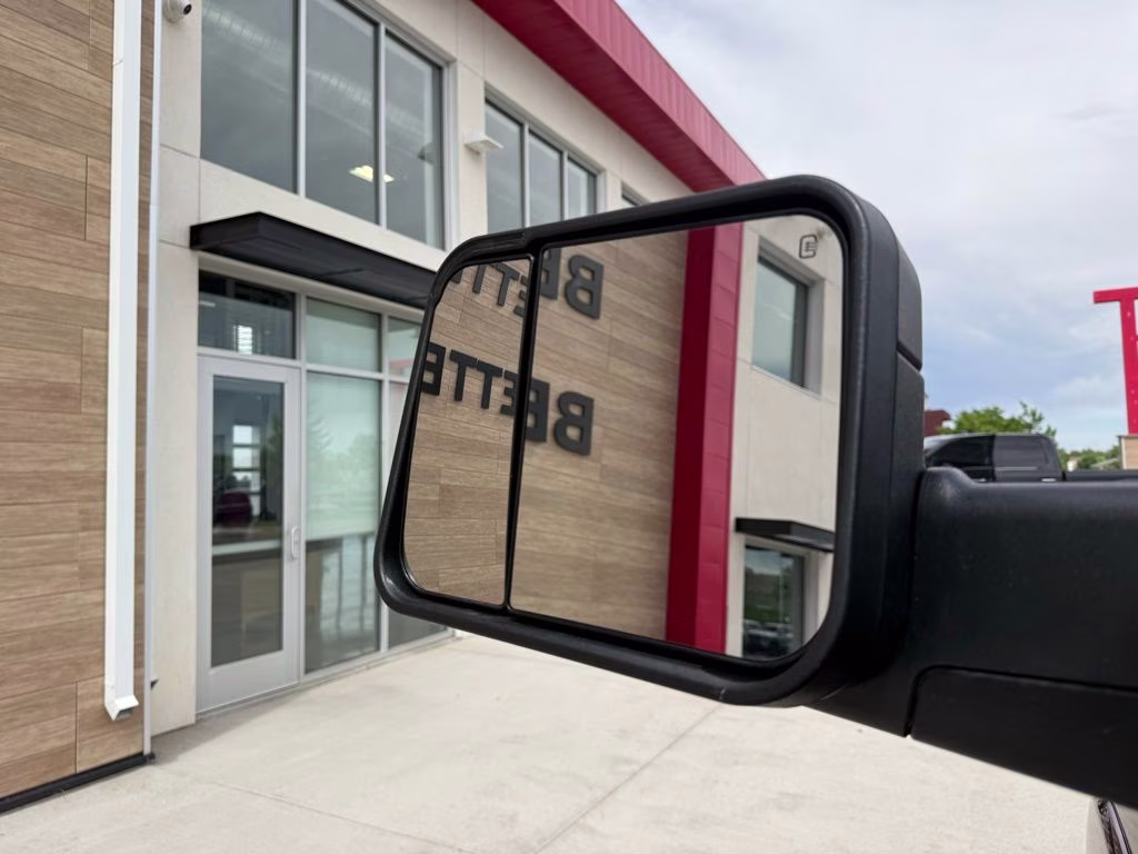 2019 Delmonico Red Pearlcoat Ram 1500 Laramie 4X4 Truck