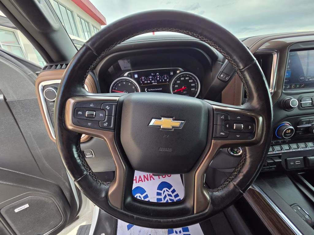 2019 Iridescent Pearl Tricoat Chevrolet Silverado 1500 High Country 4X4 Truck