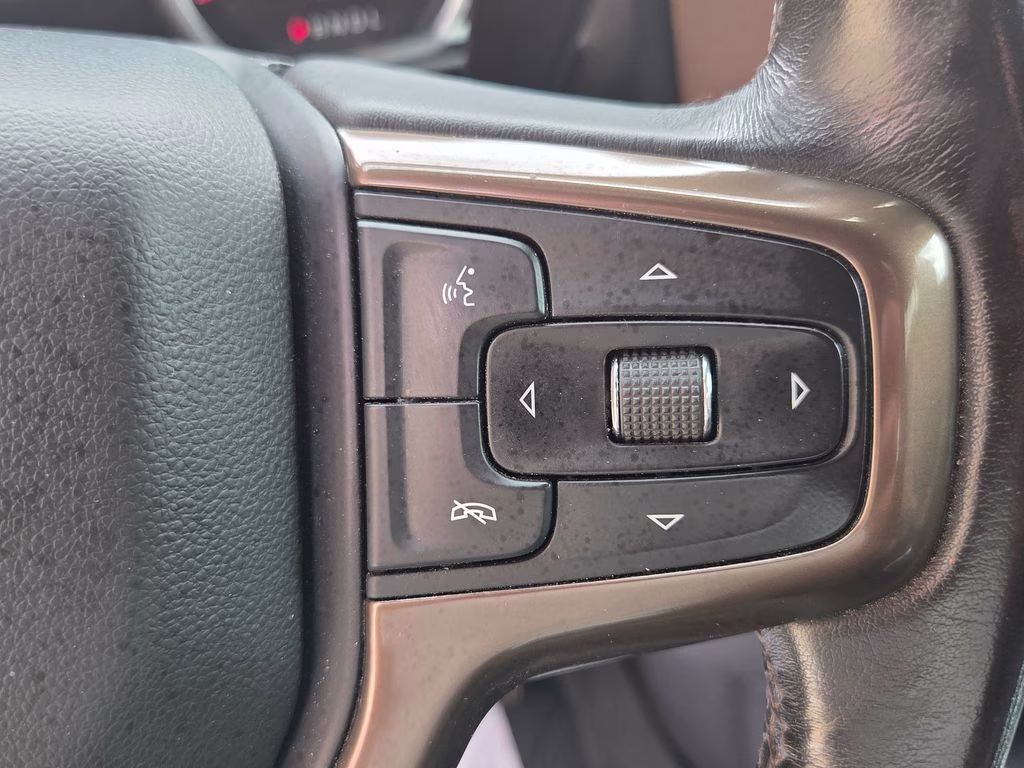 2019 Iridescent Pearl Tricoat Chevrolet Silverado 1500 High Country 4X4 Truck