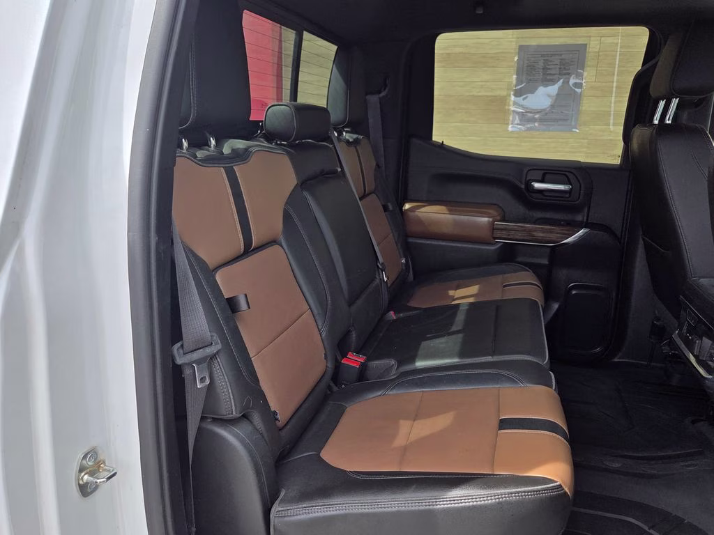 2019 Iridescent Pearl Tricoat Chevrolet Silverado 1500 High Country 4X4 Truck