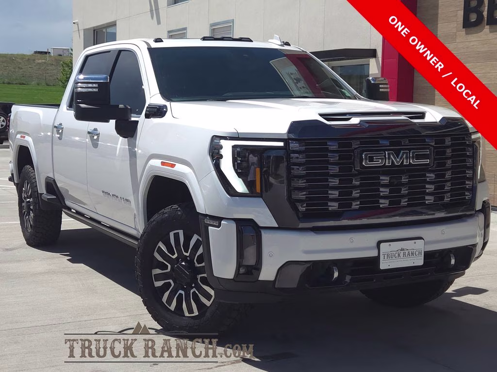 2024 GMC Sierra 4WD Crew Cab Long Box Denali Ultimate's photo