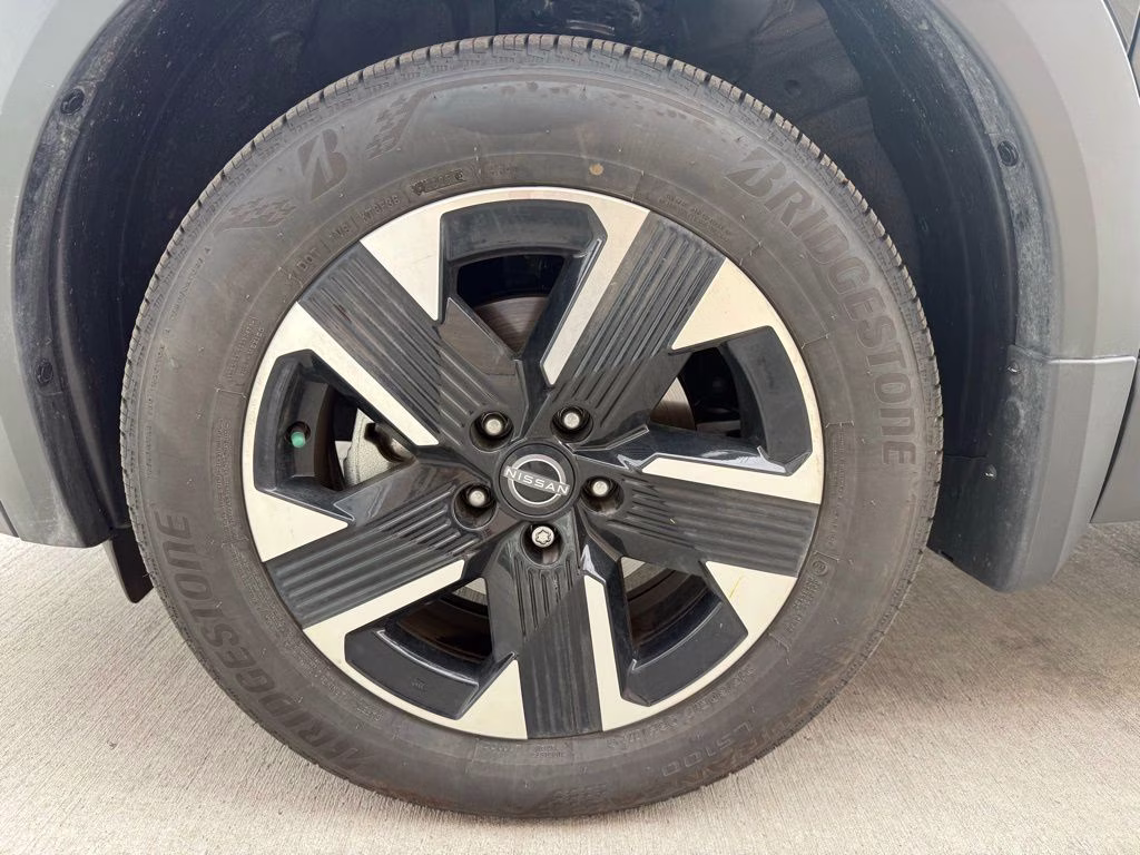 2025 Super Black Nissan Kicks SV AWD SUV