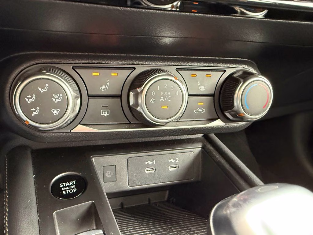 2025 Super Black Nissan Kicks SV AWD SUV