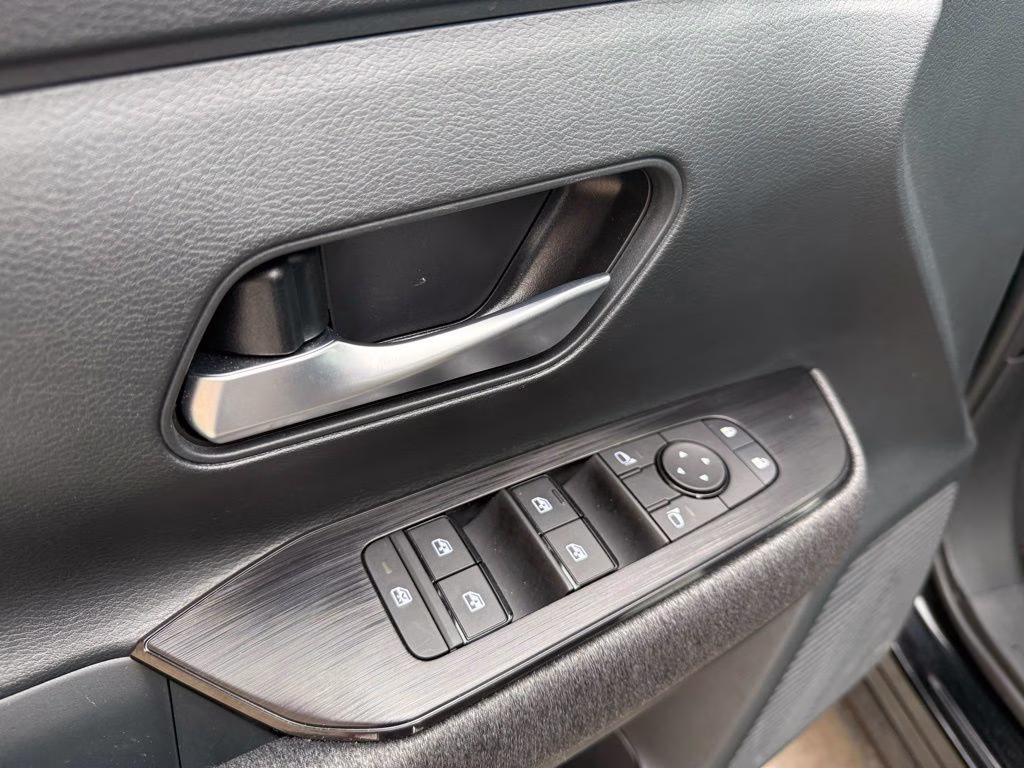 2025 Super Black Nissan Kicks SV AWD SUV