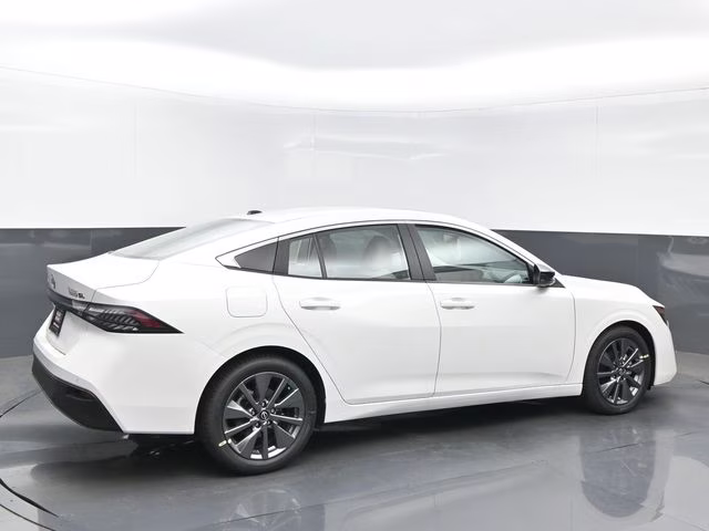 2026 Aspen White Tricoat Nissan Sentra SL FWD Sedan