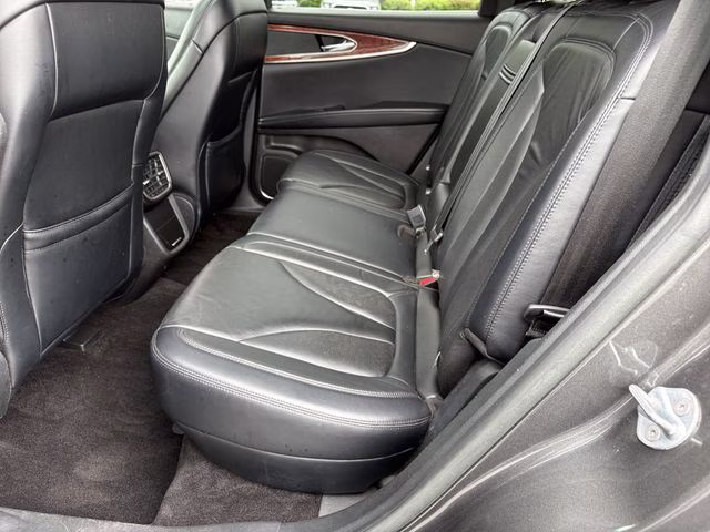 2018 Magnetic Gray Metallic Lincoln MKX Select FWD SUV
