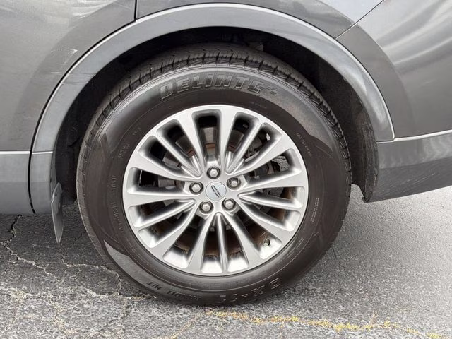 2018 Magnetic Gray Metallic Lincoln MKX Select FWD SUV