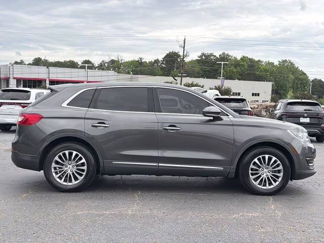 2018 Magnetic Gray Metallic Lincoln MKX Select FWD SUV