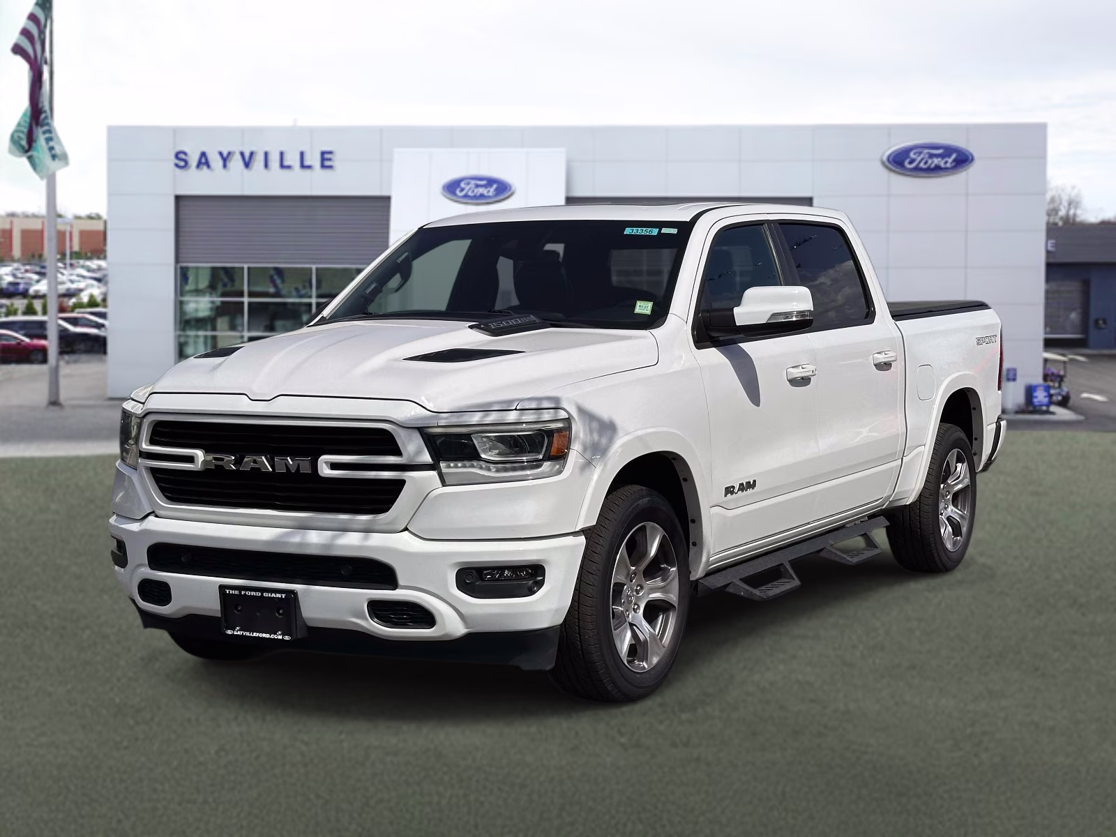 2021 Bright White Clearcoat Ram 1500 Laramie 4x4 Crew Cab 5'7 Box 4X4 Truck