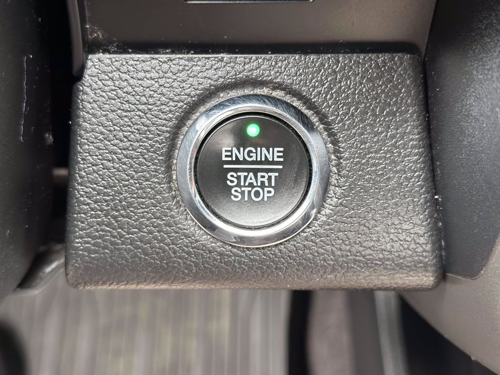 2021 Iconic Silver Metallic Ford Expedition Max XLT 4x4 4X4 SUV
