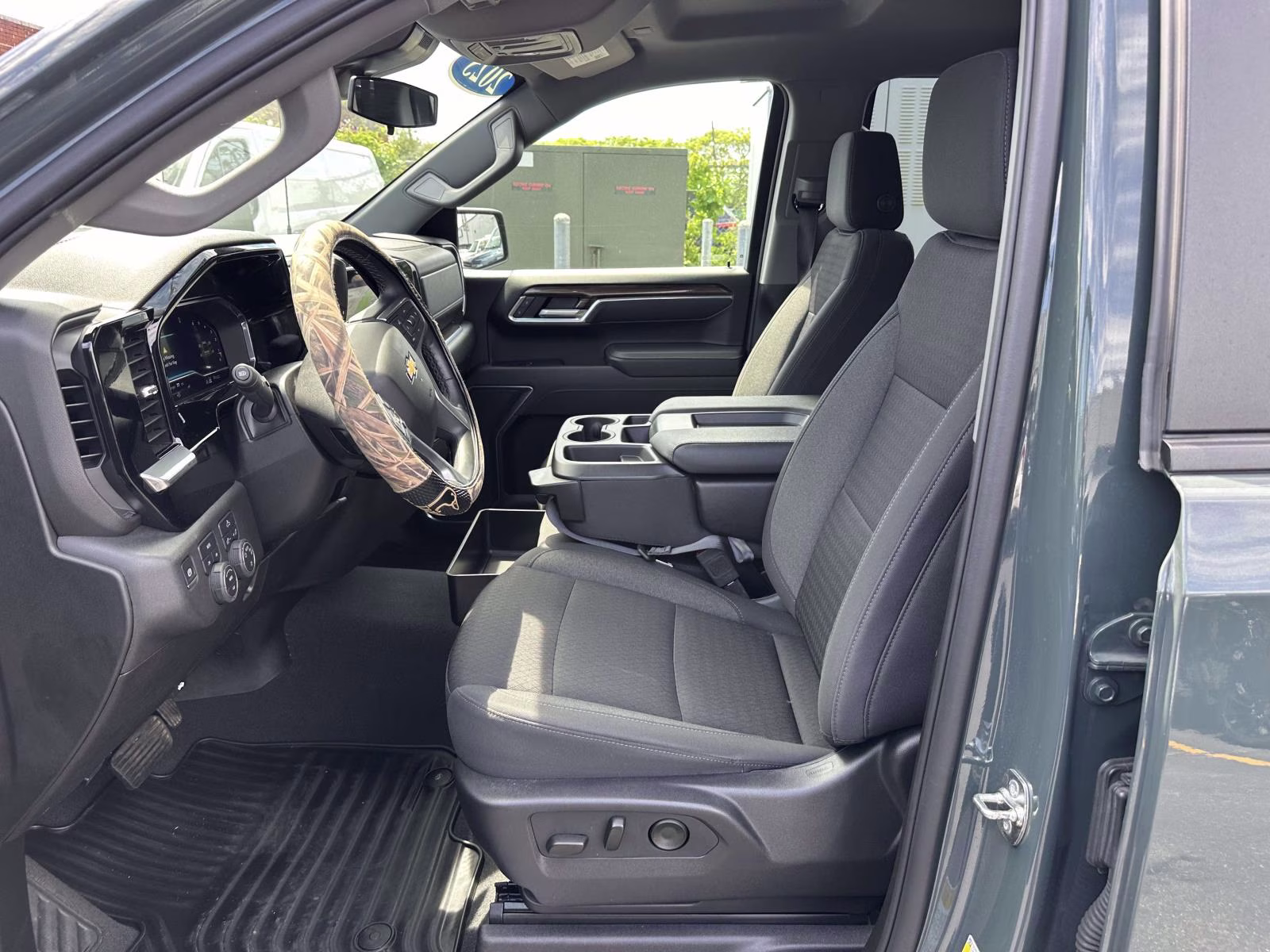 2025 Cypress Gray Chevrolet Silverado 1500 4WD Crew Cab 147 LT w/2FL 4X4 Truck