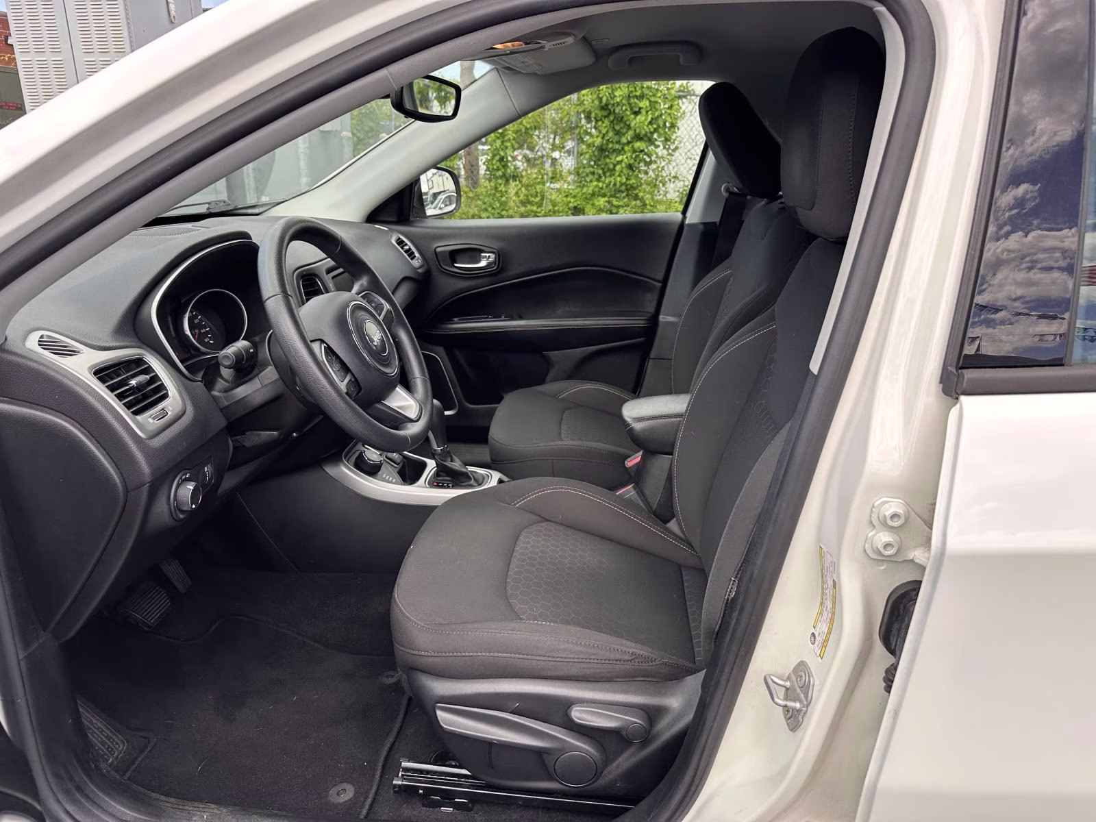 2018 White Clearcoat Jeep Compass Sport 4x4 4X4 SUV