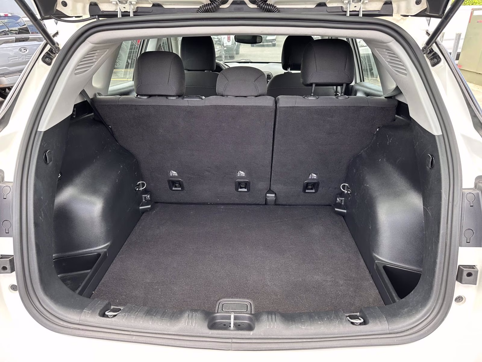 2018 White Clearcoat Jeep Compass Sport 4x4 4X4 SUV