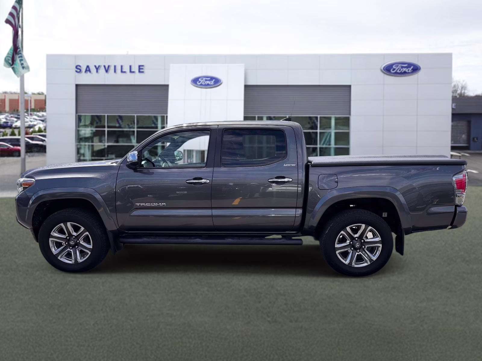 2017 Magnetic Gray Metallic Toyota Tacoma Limited Double Cab 5' Bed V6 4x4 AT (Natl) 4X4 Truck