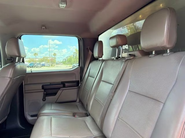 2019 Oxford White Ford Super Duty F-450 DRW XL DRW 4X4 Chassis