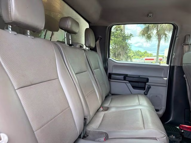 2019 Oxford White Ford Super Duty F-450 DRW XL DRW 4X4 Chassis