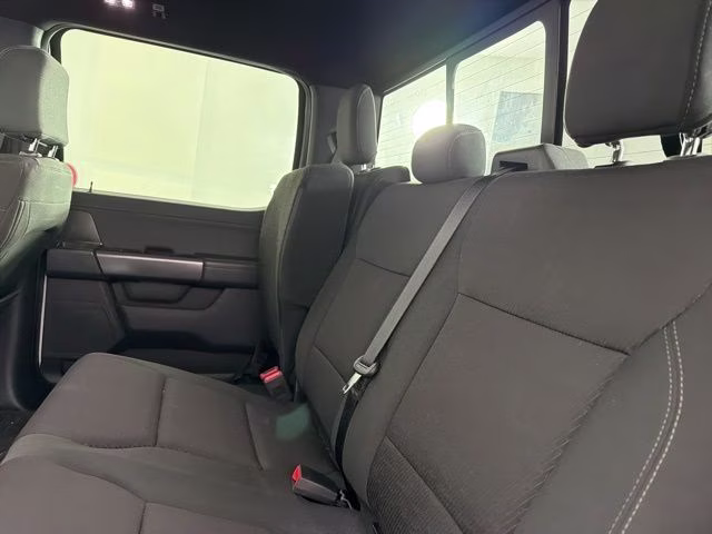 2024 Oxford White Ford F-150 XLT 4X4 Truck