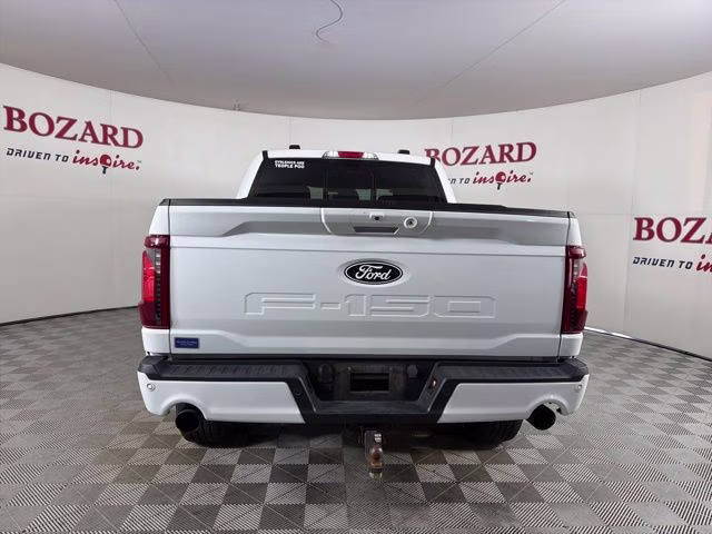 2024 Oxford White Ford F-150 XLT 4X4 Truck