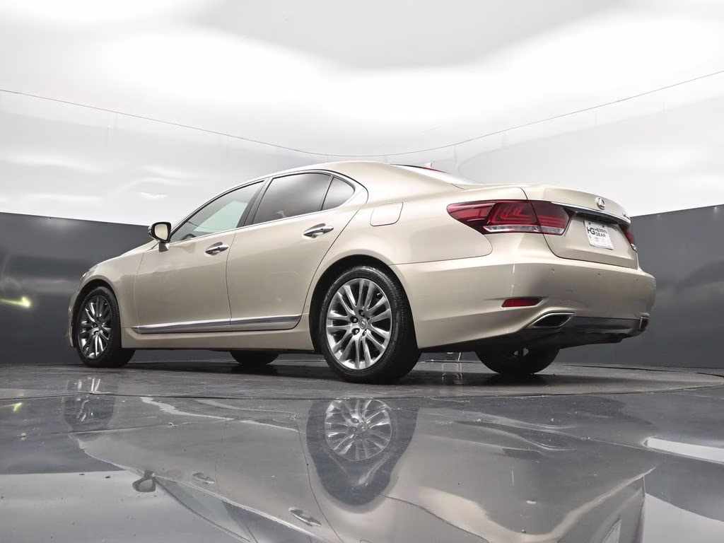 2016 Cashmere Metallic Lexus LS 460 RWD Sedan