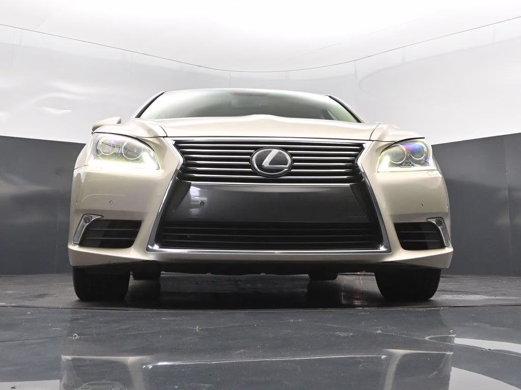 2016 Cashmere Metallic Lexus LS 460 RWD Sedan