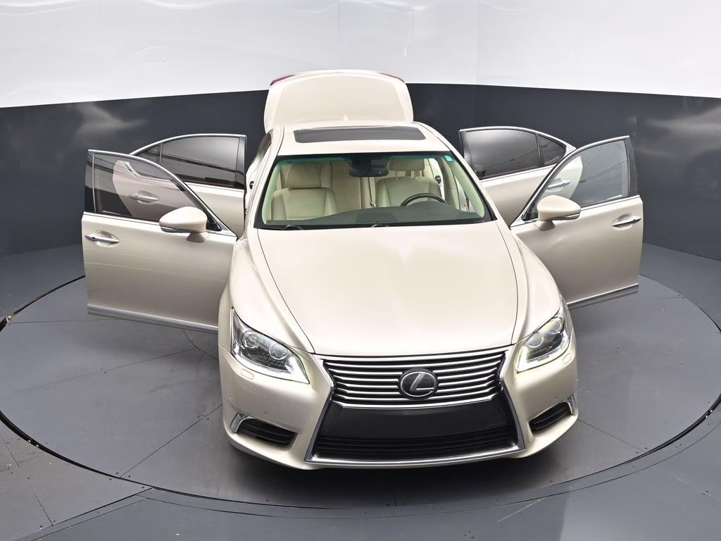 2016 Cashmere Metallic Lexus LS 460 RWD Sedan