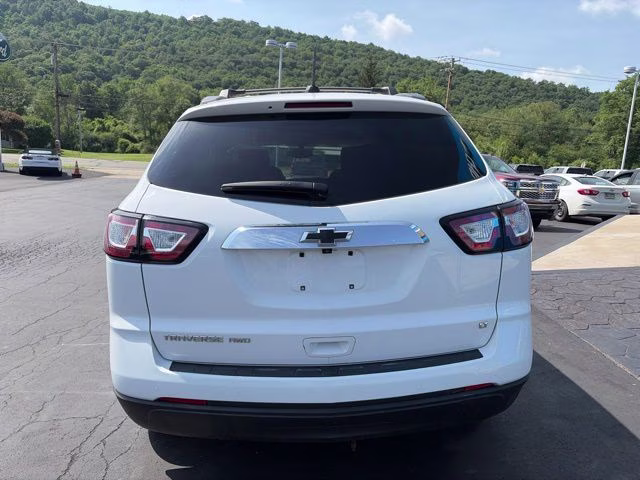 2017 Summit White Chevrolet Traverse LT AWD SUV