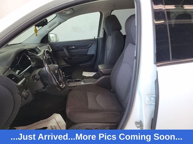 2017 Summit White Chevrolet Traverse LT AWD SUV