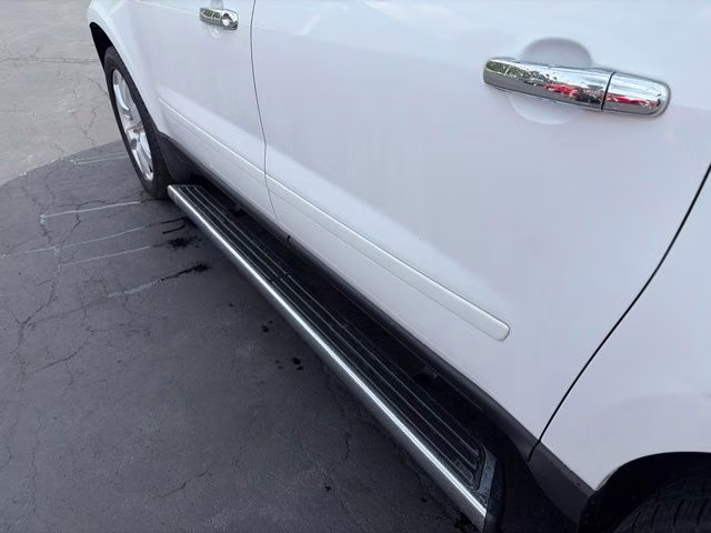 2017 Summit White Chevrolet Traverse LT AWD SUV