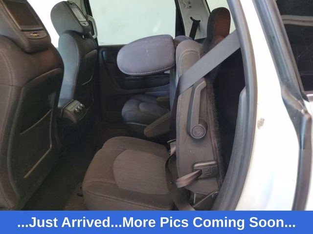 2017 Summit White Chevrolet Traverse LT AWD SUV