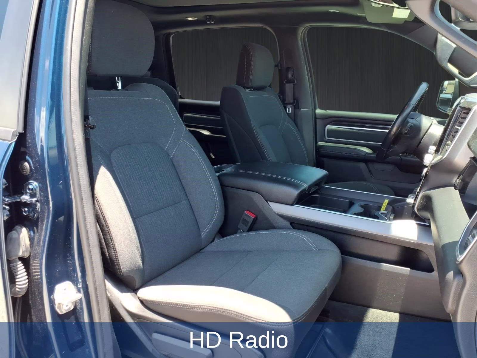 2023 Patriot Blue Pearlcoat Ram 1500 Big Horn/Lone Star 4X4 Truck