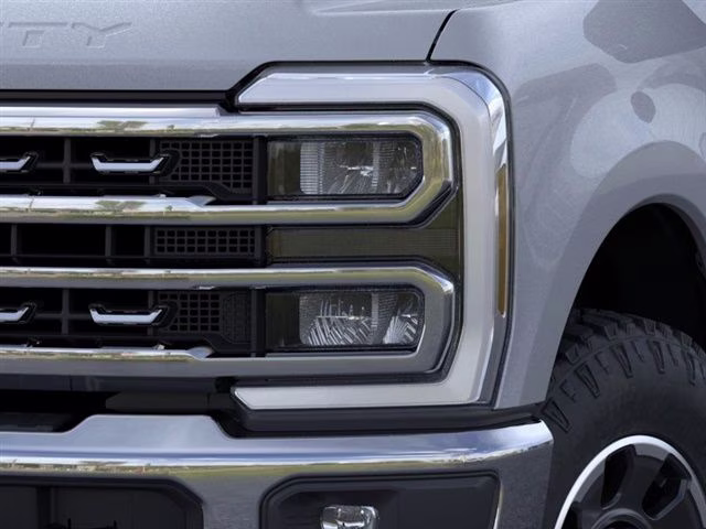 2026 Gray Metallic Ford Super Duty F-250 SRW Lariat 4X4 Truck