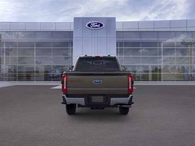 2026 Gray Ford Super Duty F-250 SRW Lariat 4X4 Truck