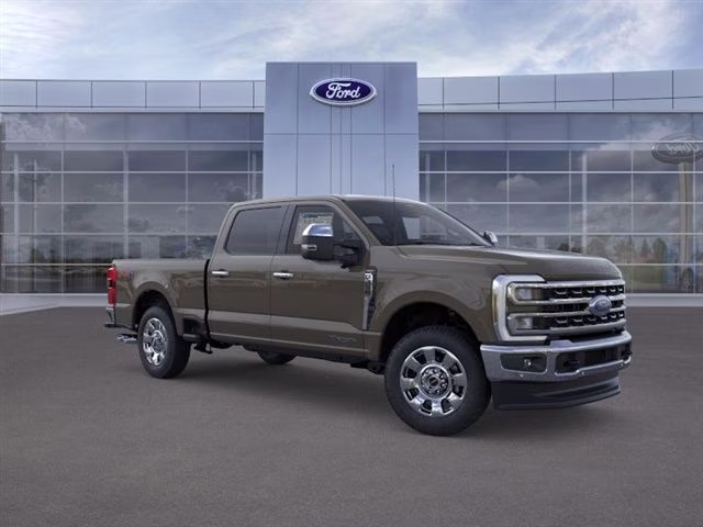 2026 Gray Ford Super Duty F-250 SRW Lariat 4X4 Truck
