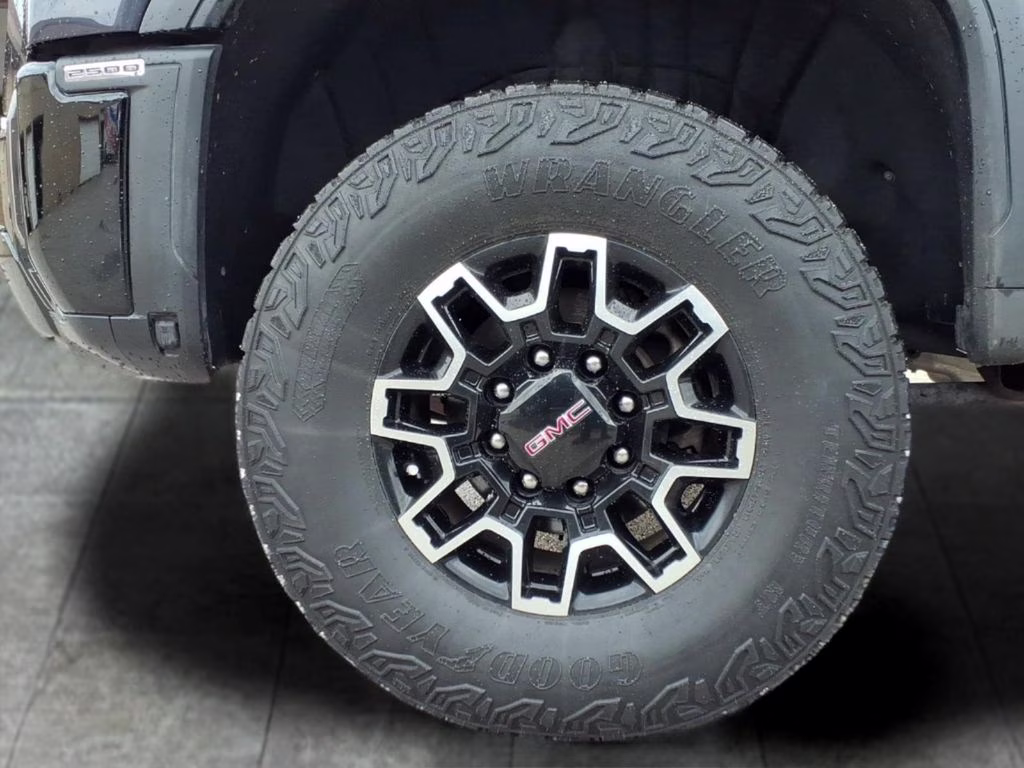 2024 TITANIUM RUSH METALLIC GMC Sierra AT4X 4X4 Truck