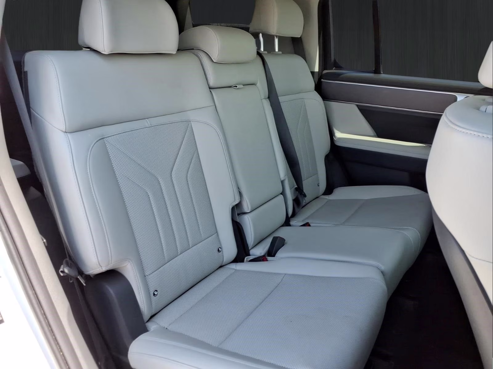 2026 White Hyundai Santa Fe SEL FWD SUV
