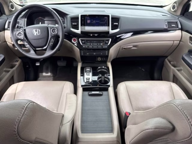 2017 White Honda Pilot Elite AWD SUV