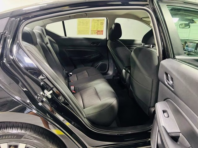 2025 Super Black Clearcoat Nissan Altima 2.5 SV FWD Sedan