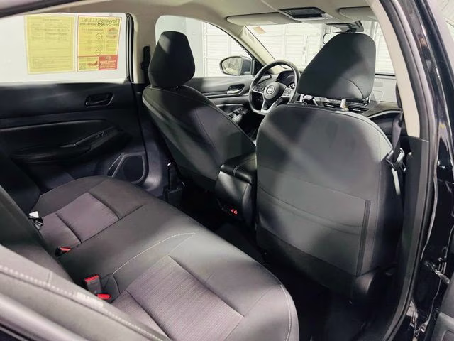 2025 Super Black Clearcoat Nissan Altima 2.5 SV FWD Sedan