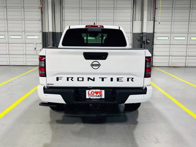 2026 Glacier White Nissan Frontier SV RWD Truck