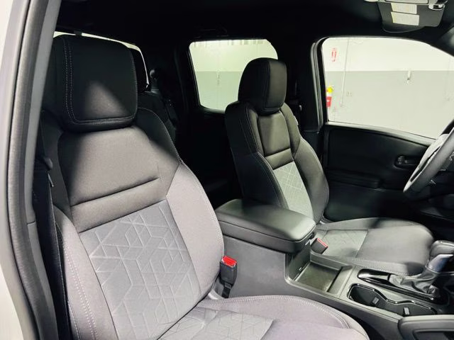 2026 Glacier White Nissan Frontier SV RWD Truck