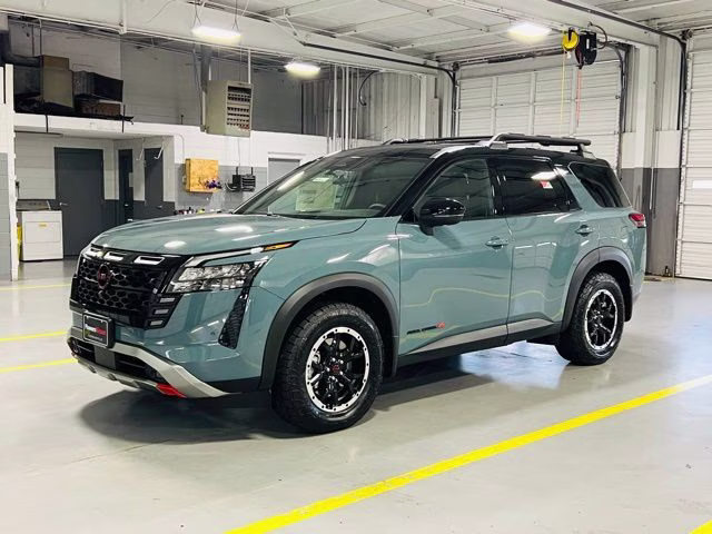 2026 Baltic Teal/Super Black Nissan Pathfinder Rock Creek 4X4 SUV