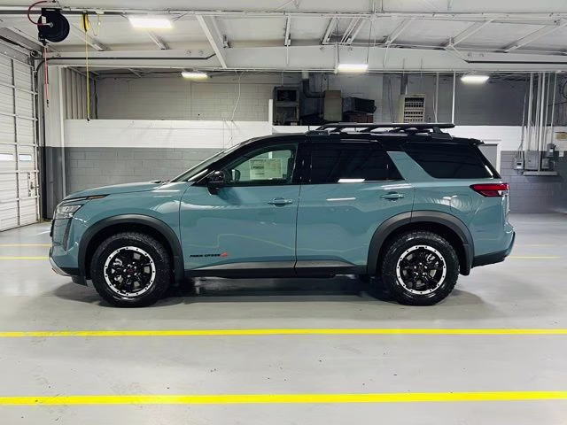 2026 Baltic Teal/Super Black Nissan Pathfinder Rock Creek 4X4 SUV