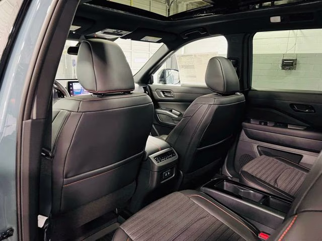 2026 Baltic Teal/Super Black Nissan Pathfinder Rock Creek 4X4 SUV