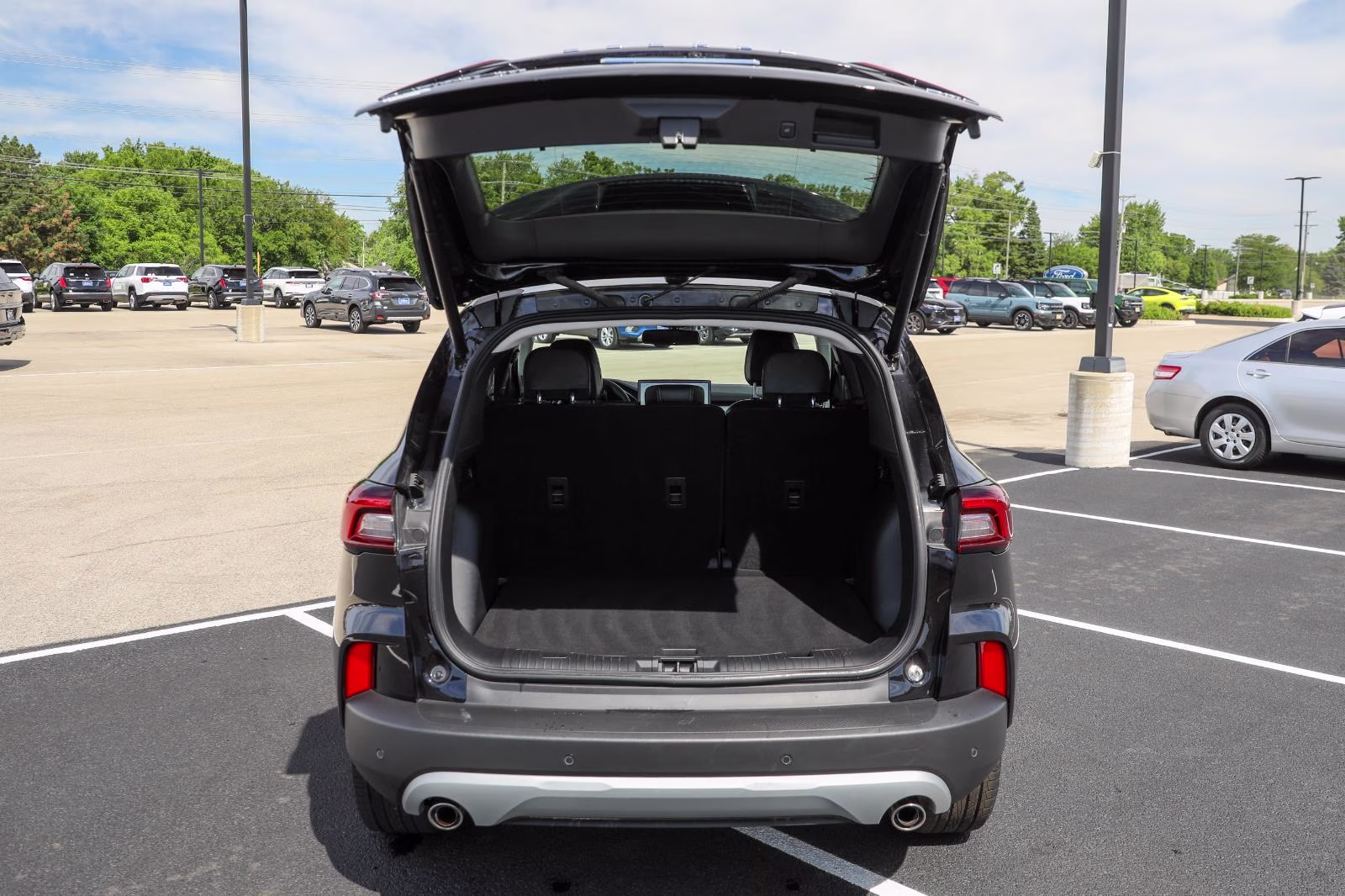 2025 Agate Black Ford Escape Platinum AWD SUV