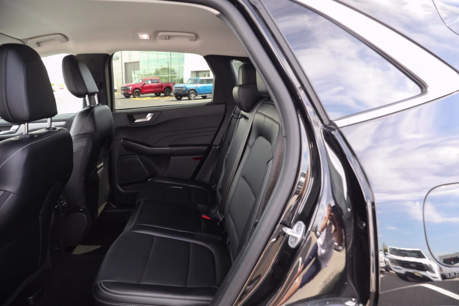 2025 Agate Black Ford Escape Platinum AWD SUV
